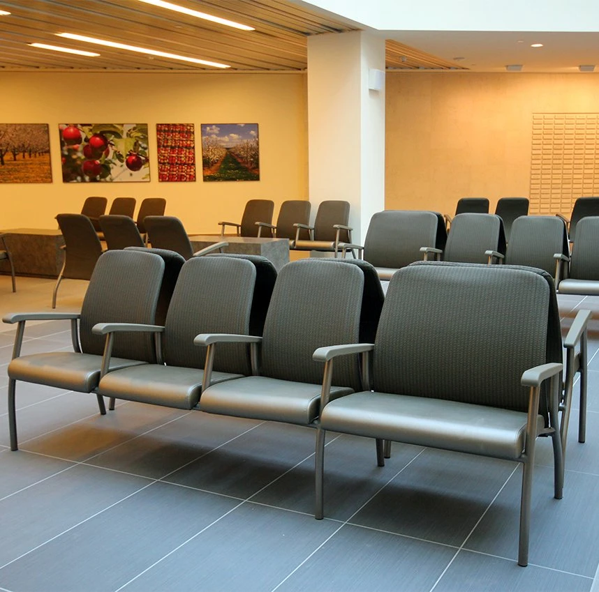 Hersteller Preis Flughafenmöbel PU Link Beam Seating Office Reception Krankenhaus Klinik Gesundheitswesen Wartestuhl