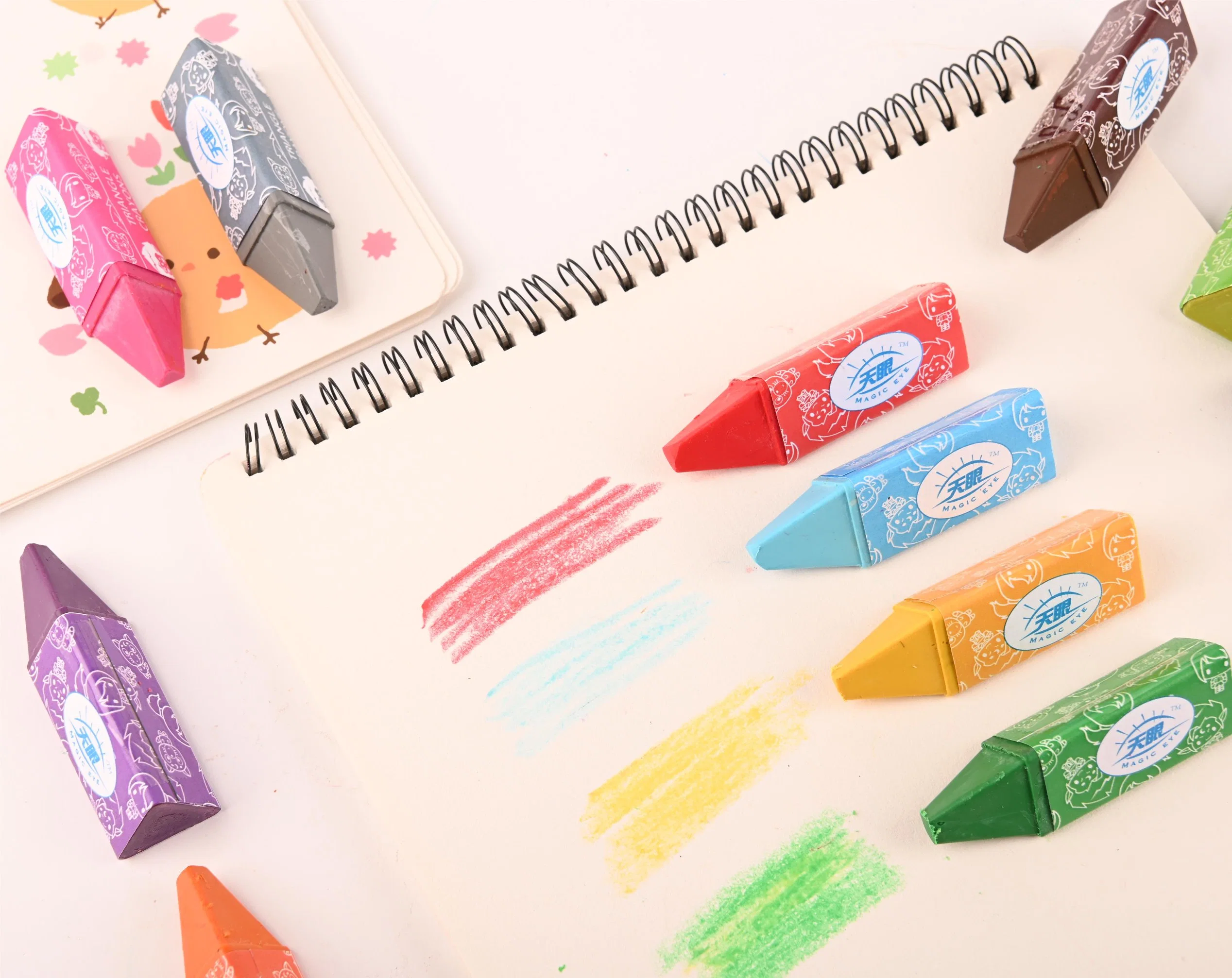 Enfants et étudiants dessin d'art dynamique 12 couleurs Triangle Wax Crayon