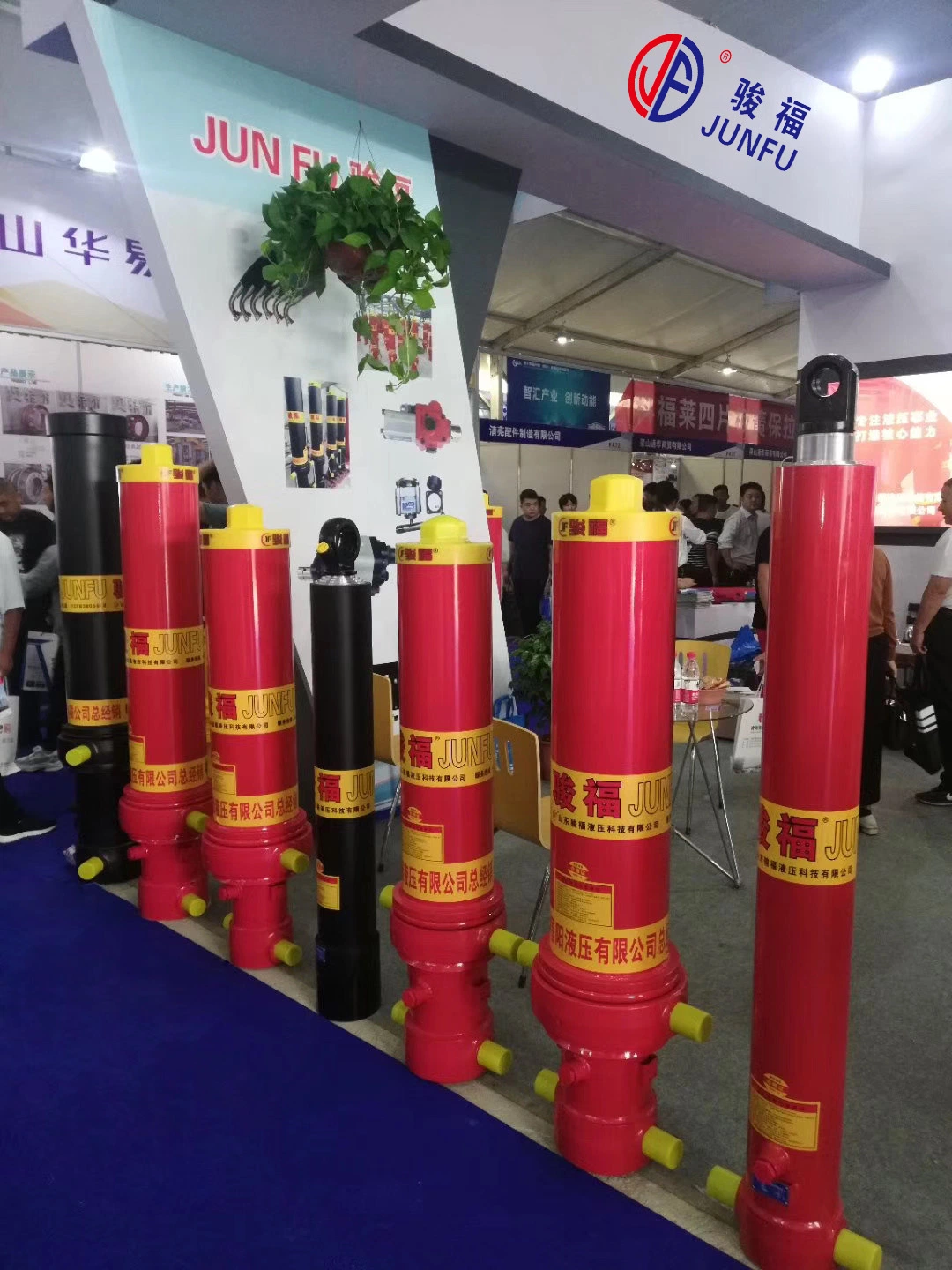 Factory Direct Front-End Light Type 4 Stage Telescopic Hydraulic Cylinder