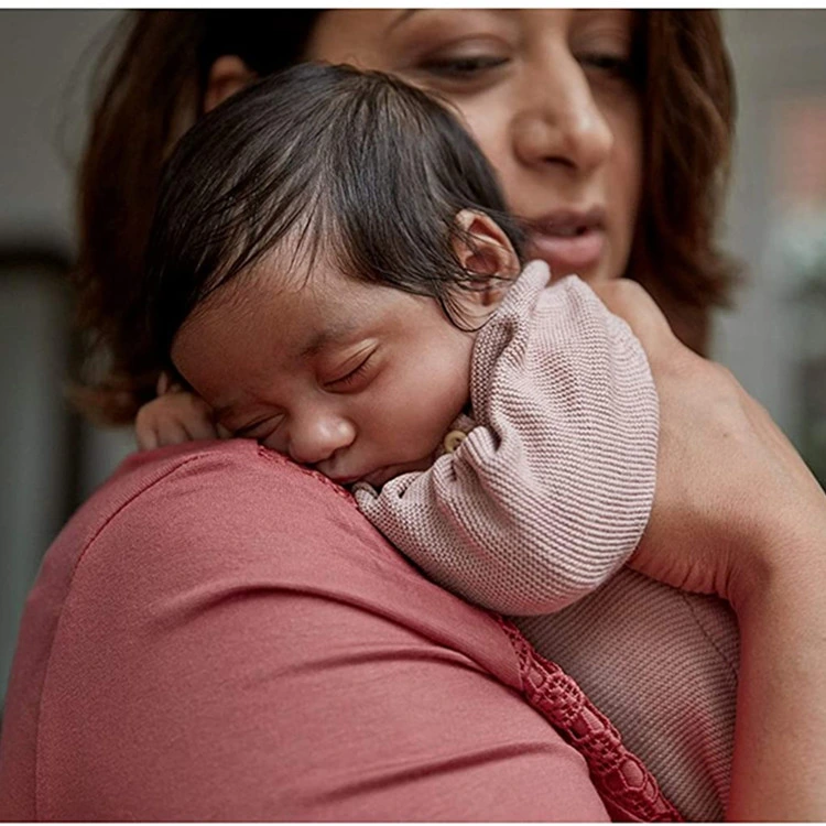 Comercio al por mayor de etiqueta privada y la noche Tear-Free suave Baño de burbujas para bebés