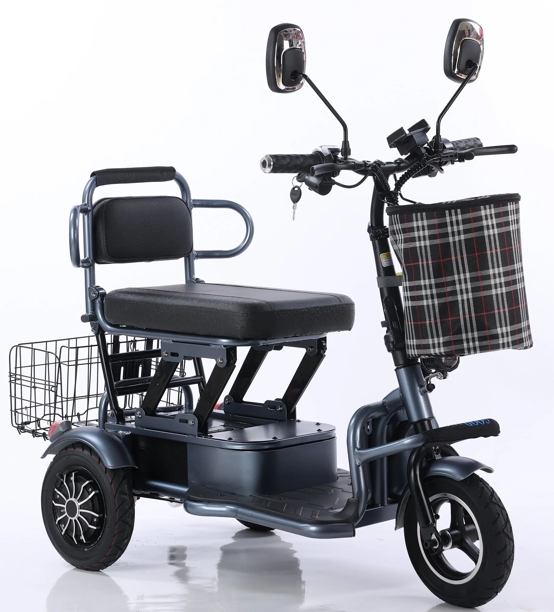 Three Wheel Convenient Electric Scooter with High Stability for The Elderly Disabled