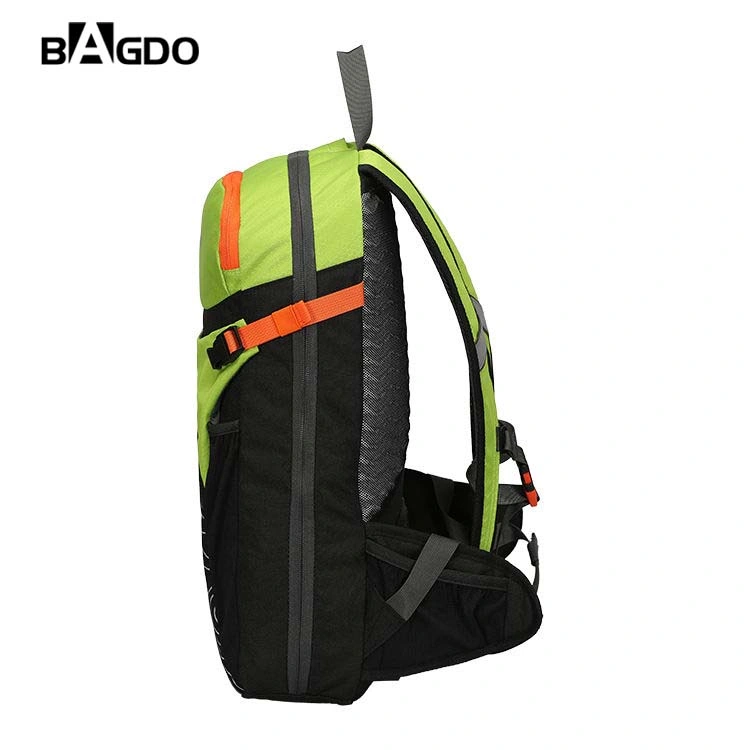 La ejecución de Senderismo Ciclismo bolsa de agua de hidratación Casco Pack Mochila impermeable Mochila deportiva casual