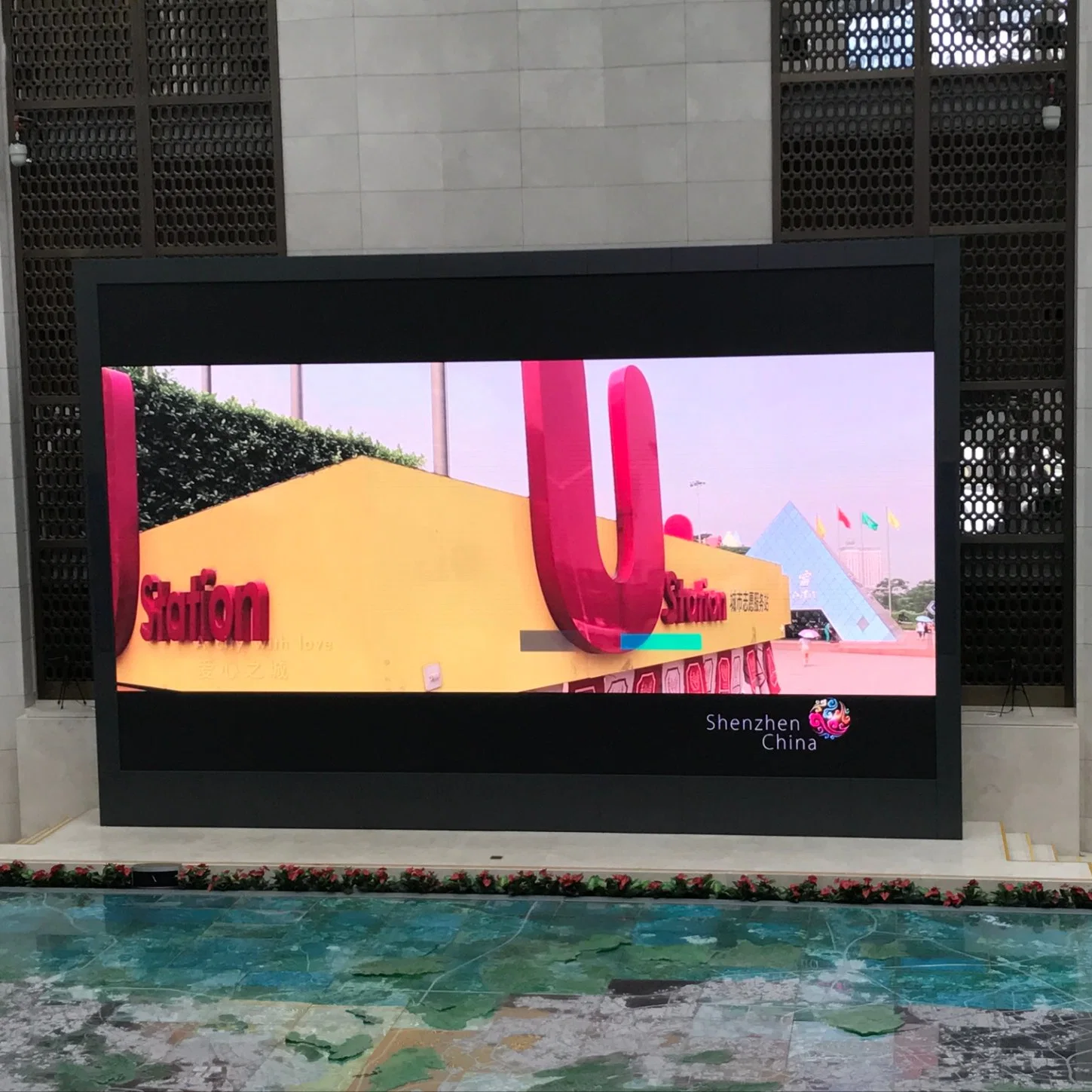 Shenzhen Gemdragon Advertisement Pixel LED Display Projector Screen Outdoor