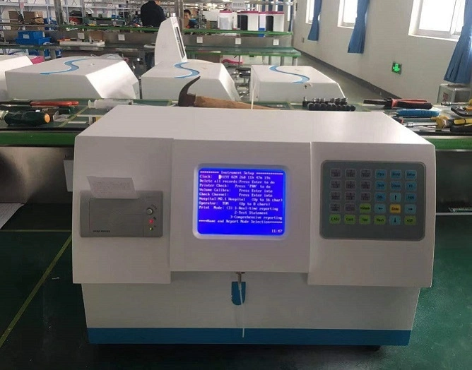 El MCA-8000A de laboratorio equipos médicos de hospital, clínica de la sangre de la máquina de prueba el analizador portátil de la química Semi-Auto