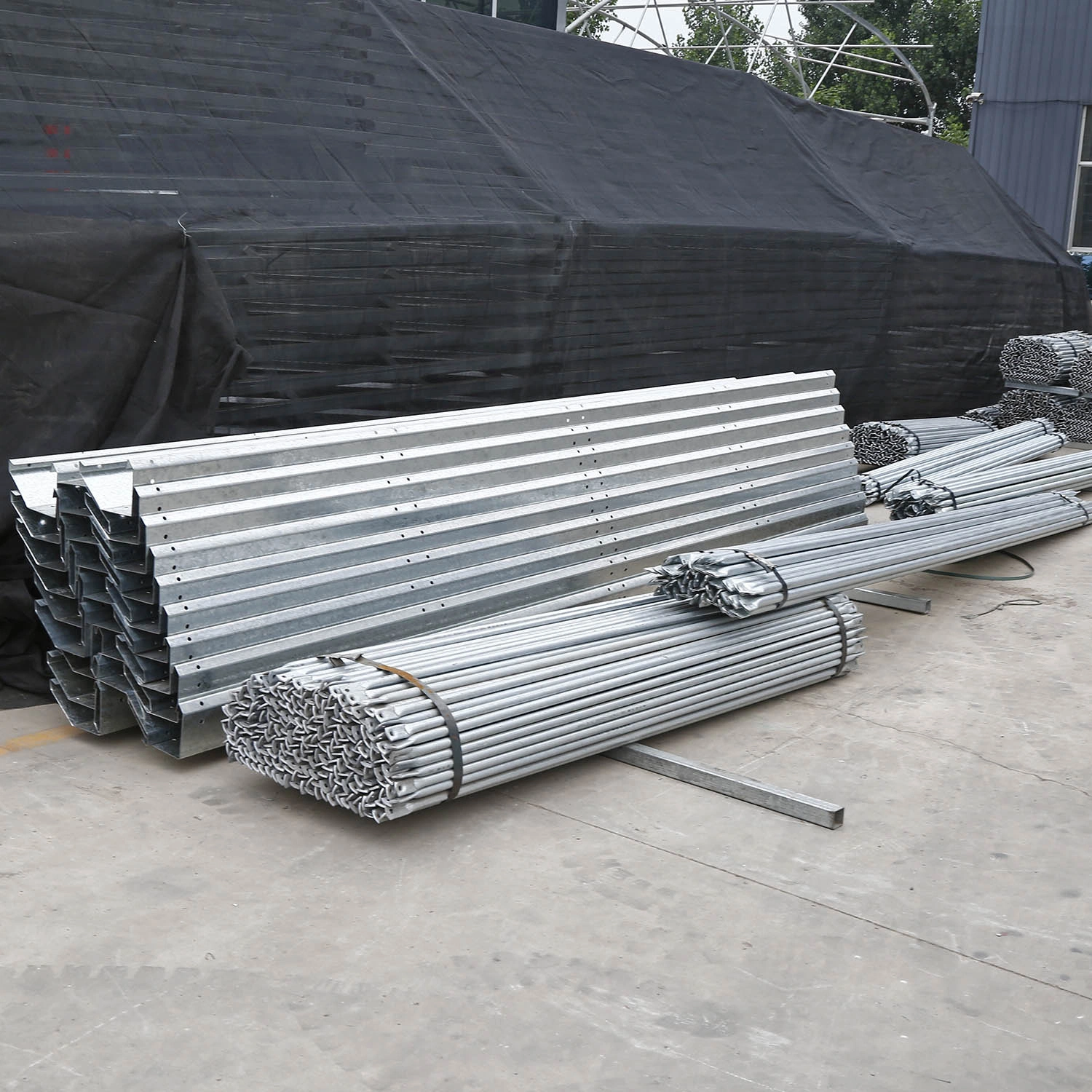 Steel Pipe Multi Span Agricultural Film Greenhouse for Flowers