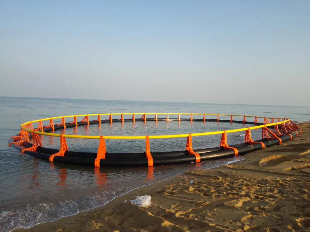 Supply Installation Service for You of Our Best Seller HDPE Floating Fish Cage