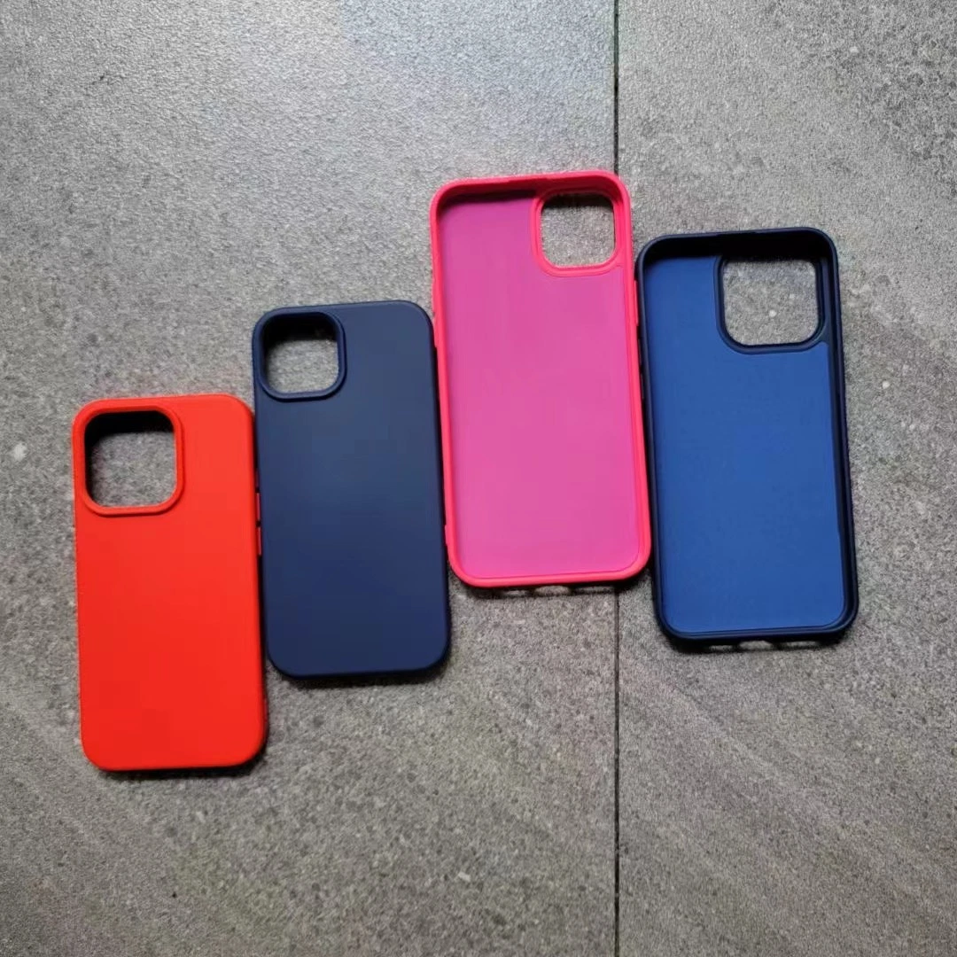 Fábrica de venta al por mayor molde a medida líquido suave Color TPU Teléfono de silicona Funda para iPhone 15 PRO Max