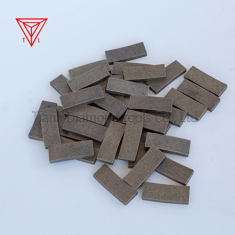 China Fabricante Diamond ferramentas de corte dos segmentos da lâmina de serra para Lava-Stone
