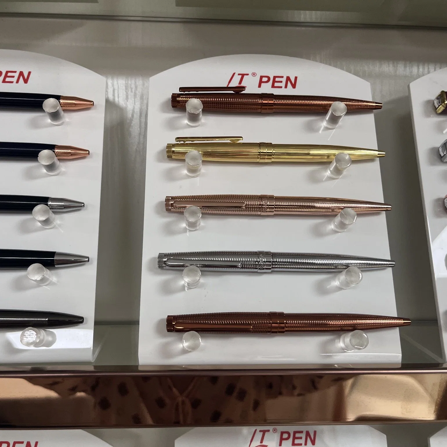 Office School Supply Roller Ball Pen Gel Pen Smooth Writing Pen Statonery Metal Pen