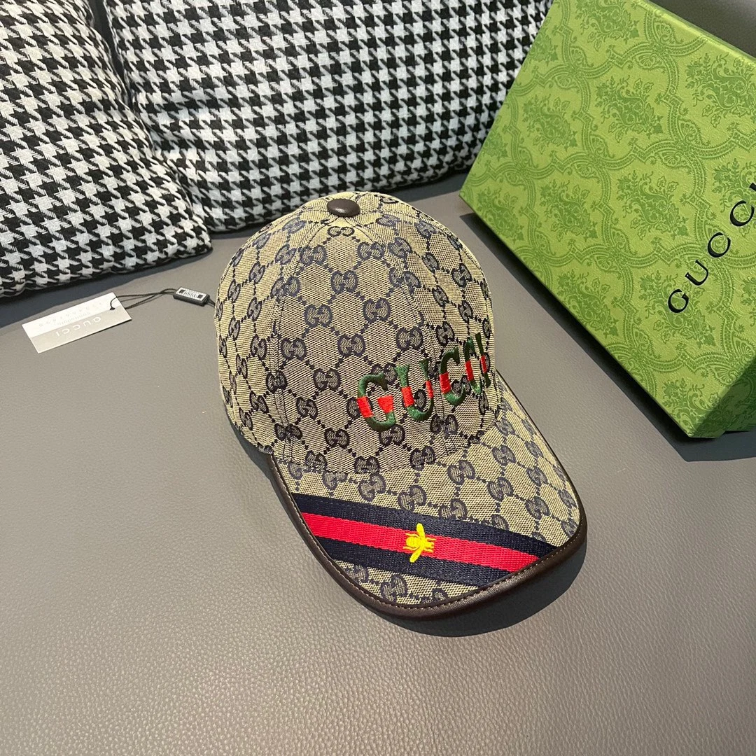 High-Quality Baseball Cap with Detailed Embroidery and Custom Mold