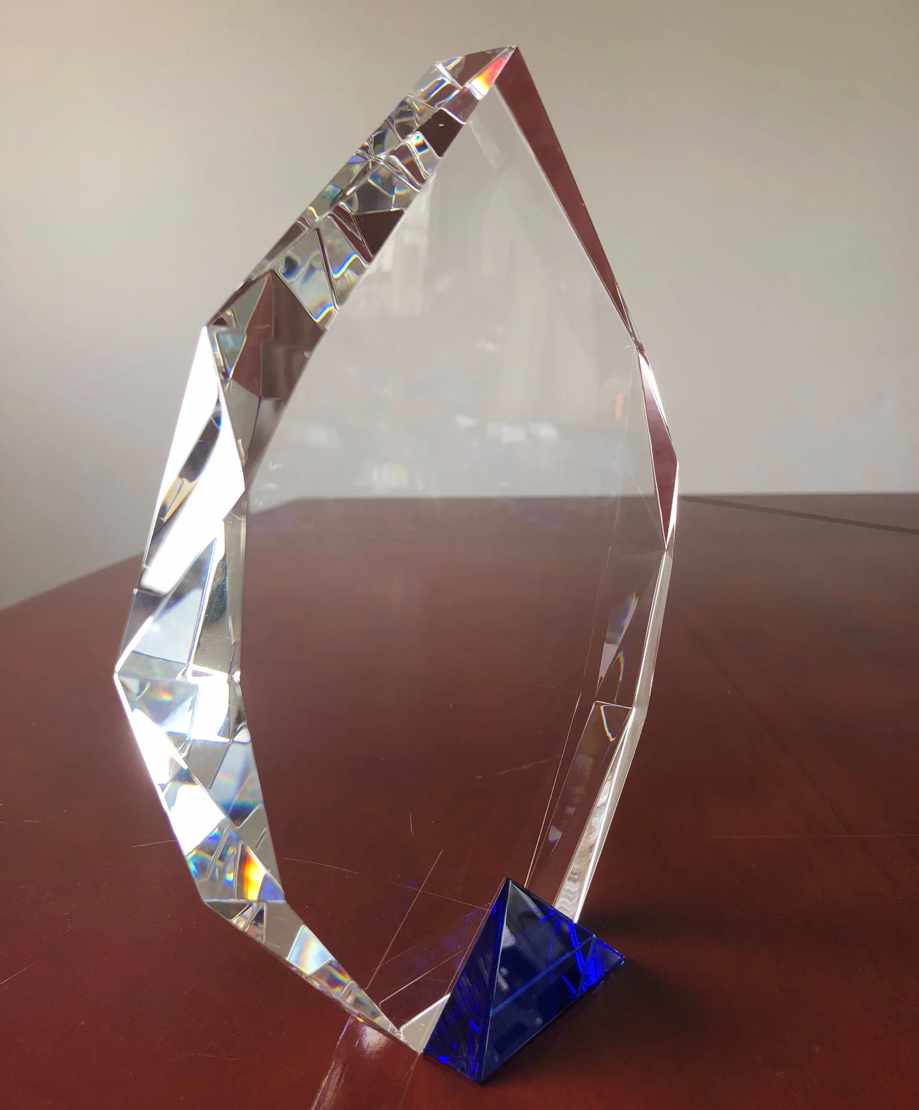 Hot Selling Fan Accent Jade Crystal Glass Awards