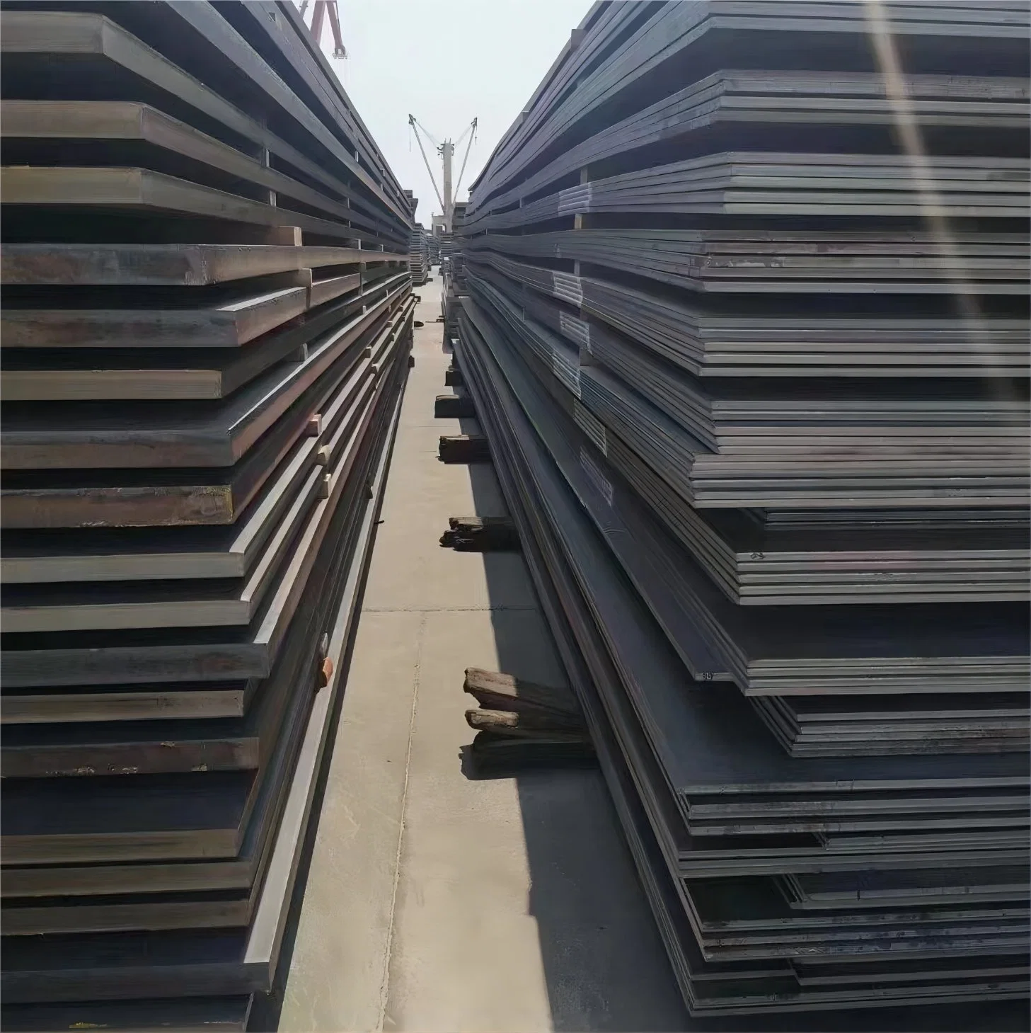 High Strength Boiler Pressure Vessel Steel Plate Building Material SA516 Gr70 A515 A514 SA387 A537 P265gh P355gh 42CrMo Alloy Hot Rolled Carbon Steel Plate