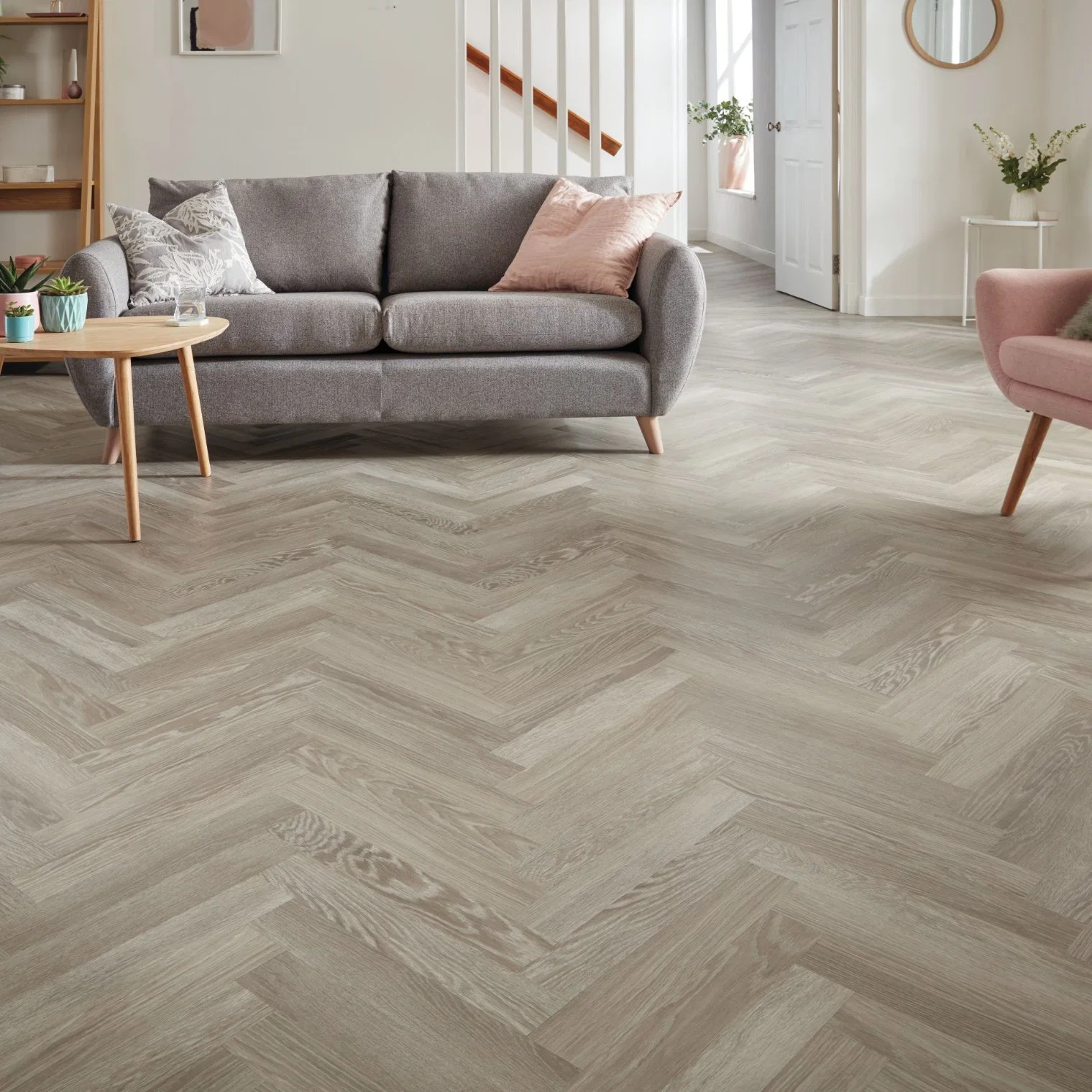 Startseite Dekor UV-Beschichtung trockene Rückseite geklebt 1,5mm-3mm Herringbone SPC/PVC/LVT/Kunststoff Luxus Vinyl Landhausdiele / Dielen Holz / Holz Parkett Boden / Bodenbelag Fliesen / Fliesen