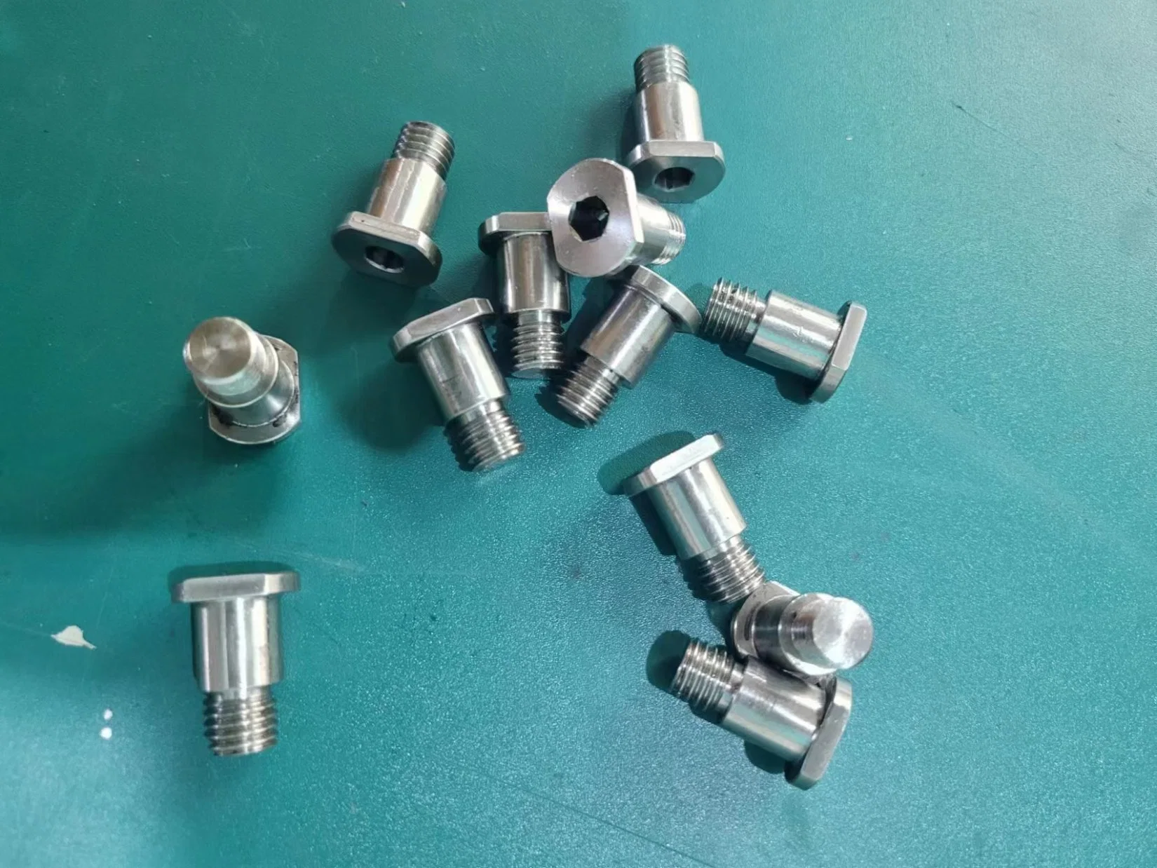 High Pressure Die Casting Aluminum Alloy with Precision CNC Machining Parts