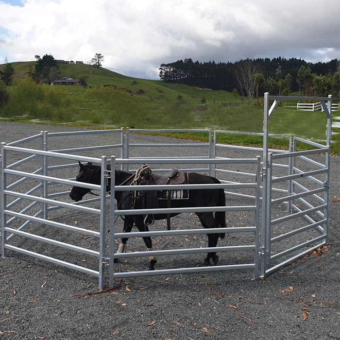 Heavy Duty Farm Fence Galvanized Livestock Equipment Cattle Yard Cattle Handling Panel