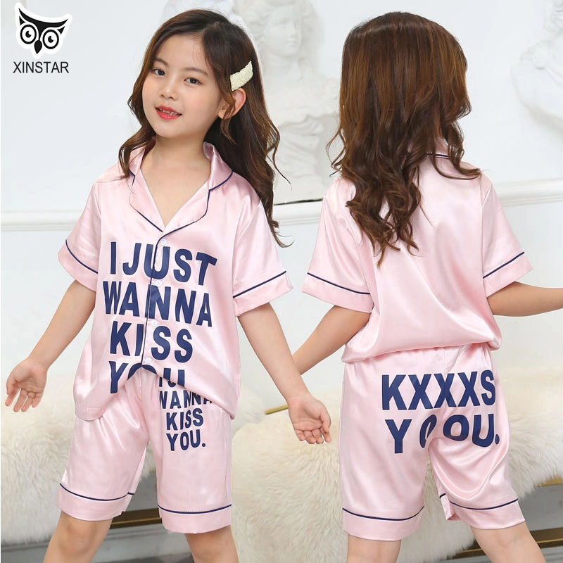 Meninas e meninos unissexo Kids Soft confortável Sleepwear sólido pijamas 2 Conjunto de PCS
