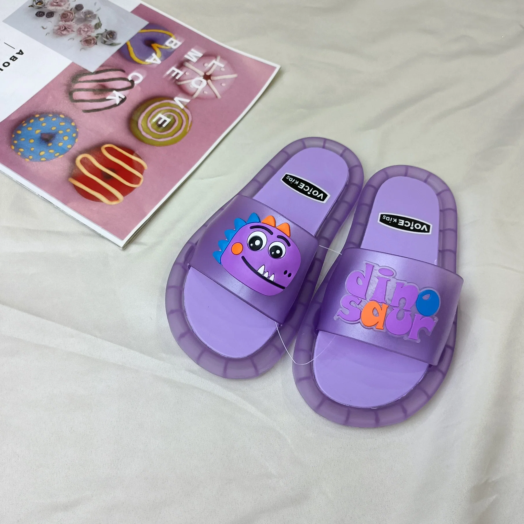 Black Color Best Sale Slippers for Kids Lighting Slippers for Boy Home Outdoor Comfortable Shoes