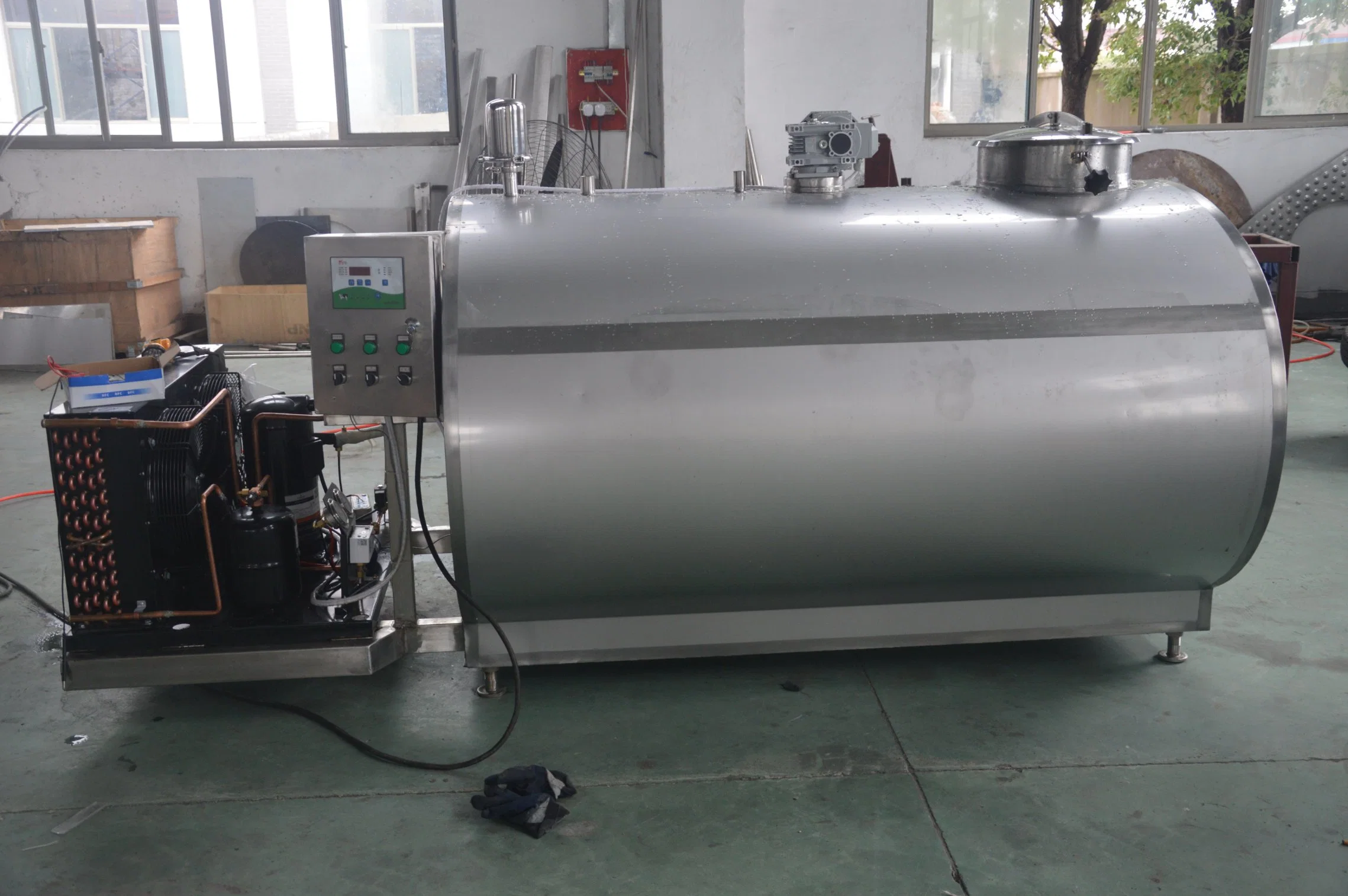 2022 The Latest Hot Type Milk Cooling Tank for Fresh Milk