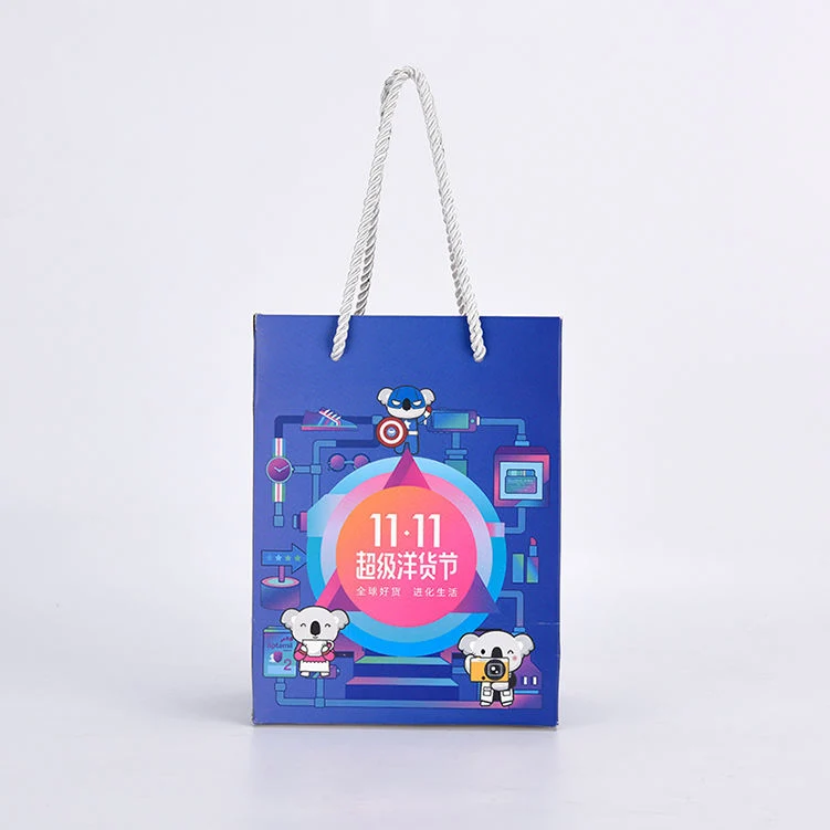 Luxury Matte Gift Shopping Paper Bag with Logo for Clothing Custom Packaging Bag