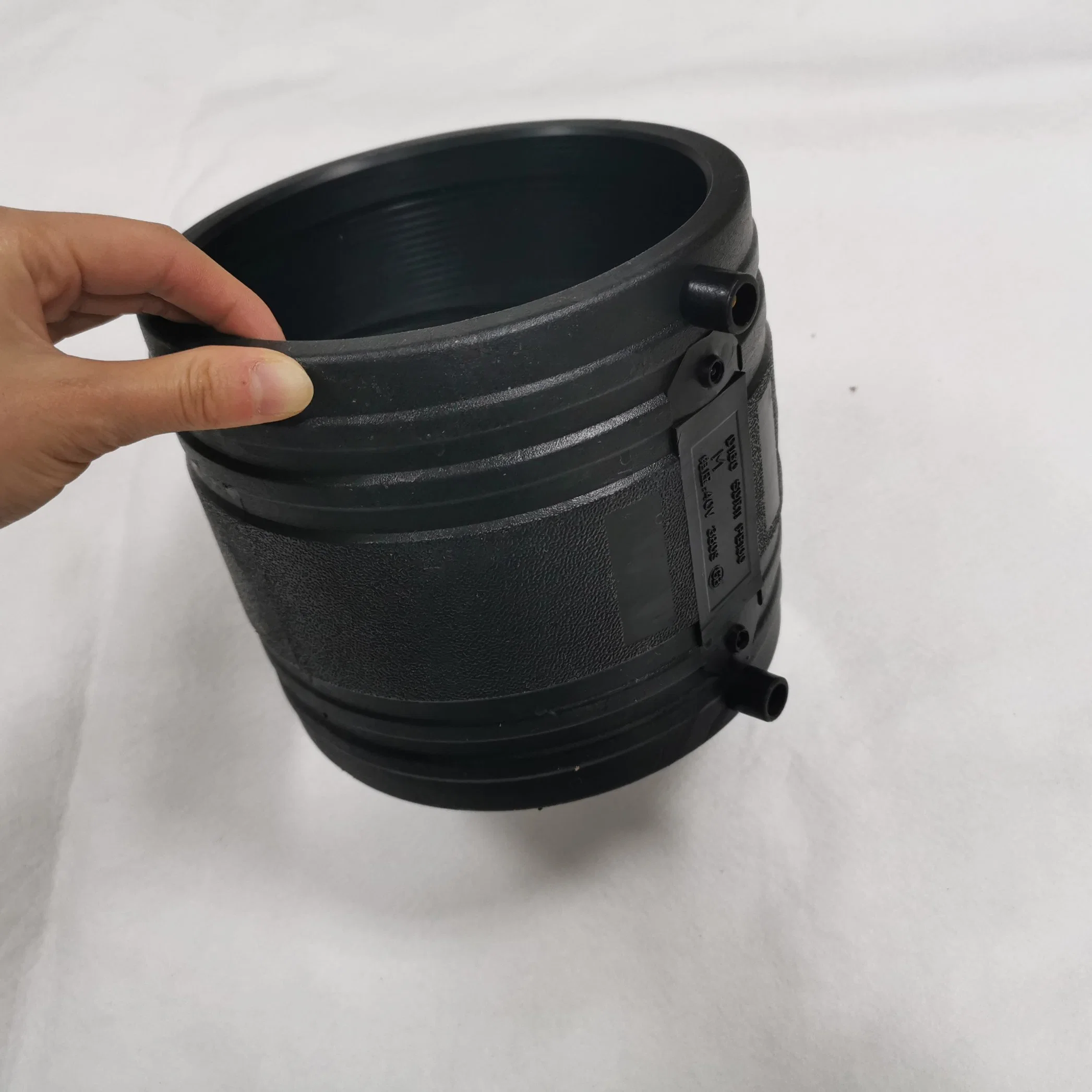 PE100 Black Polyethylene Pipe Welding HDPE Electric Fusion Fittings