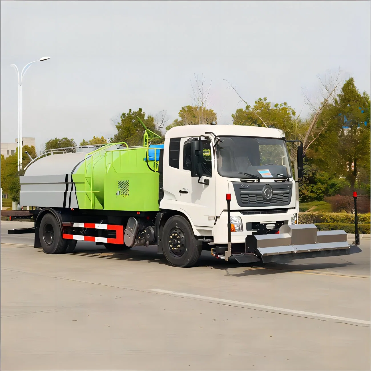 Máquina de lavagem de estrada de alta pressão de alta qualidade, máquina de varrimento eléctrico Fornecedores de camiões de varrimento de lavagem em estrada