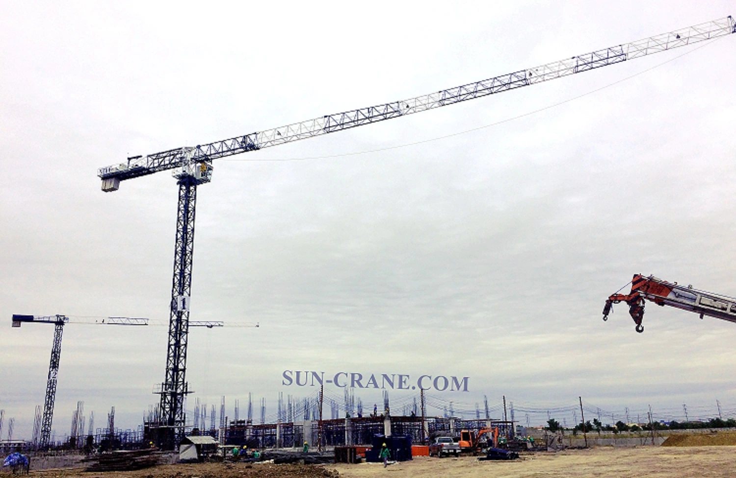 طولُ مصنّع Sun Qtp7022-12t 70 مترًا أقصى حمولٍ ثابت 12t رافعة ذات سطح مستوٍ For Sale Construction Machinery Today Equipment