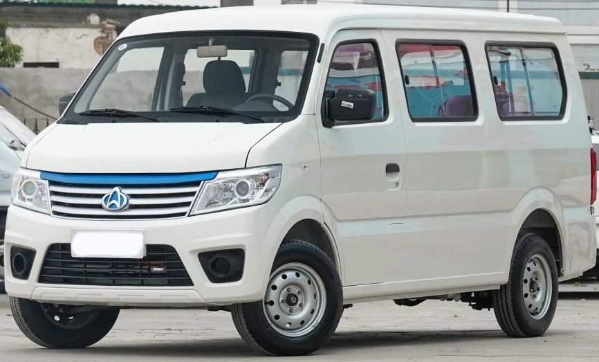 Brand New Changan E-Star EV9 Nedc 260km, Electric Passenger Van 5-7 Seats