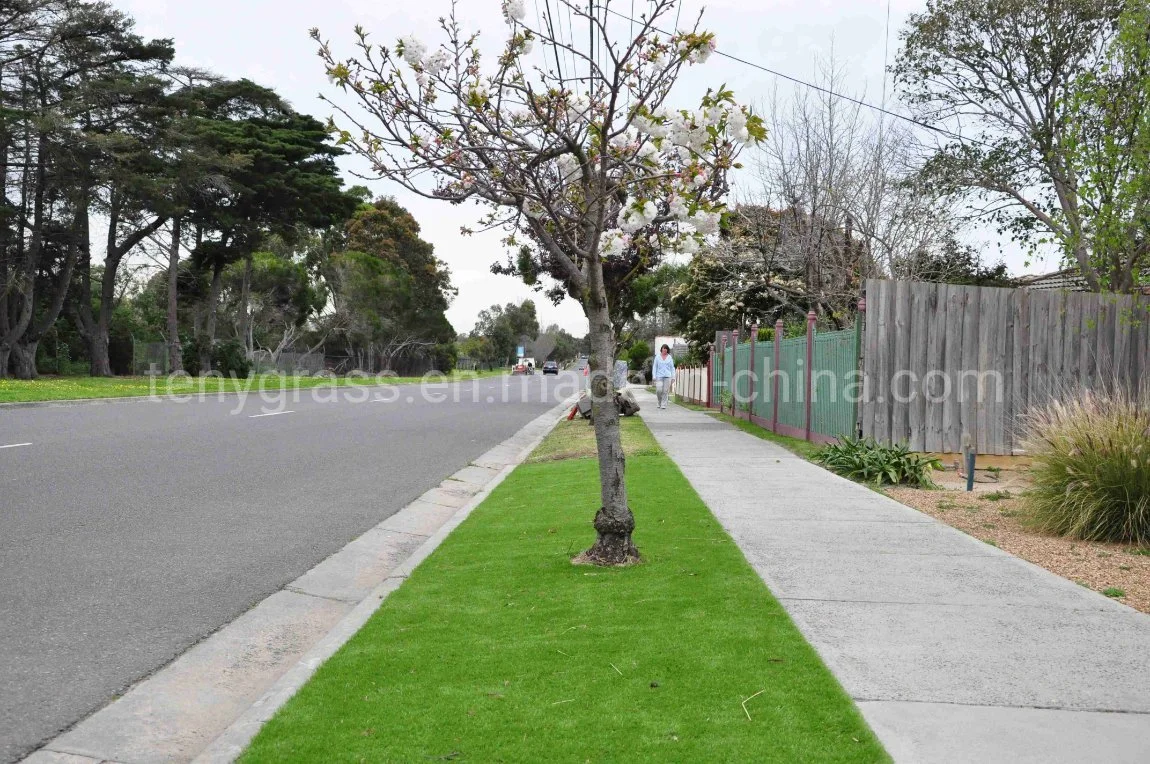 Fabricación de alta calidad directamente de Césped Artificial Césped azulejos Precio Mini campo de fútbol