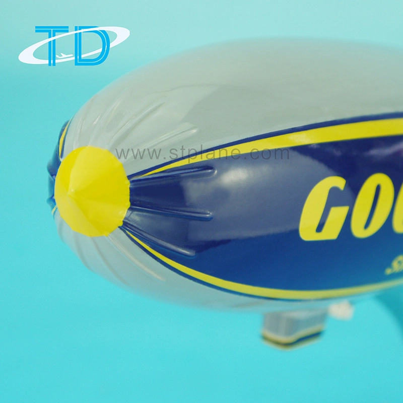 Dirigível da Goodyear modelo em escala de resina