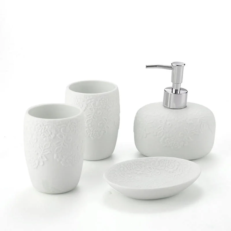 Noble White Carving Luxury Ceramic Bathroom Decor Bathroom Accessories Set