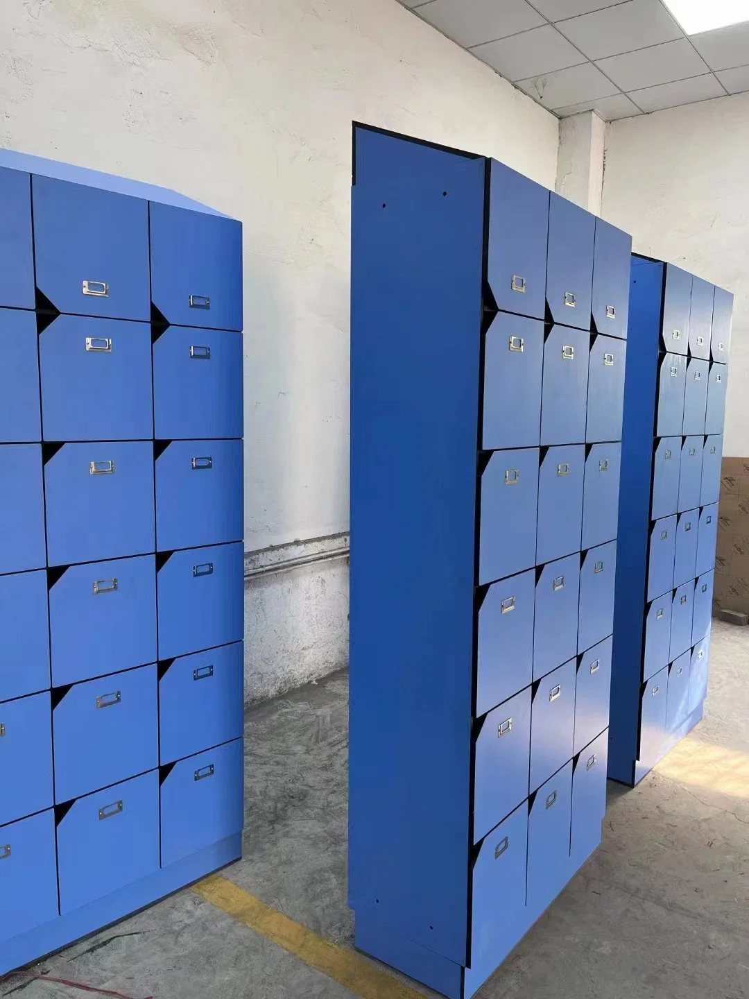 2022 Hot Selling Phenolic Electronic Smart Gym School Clothes Locker