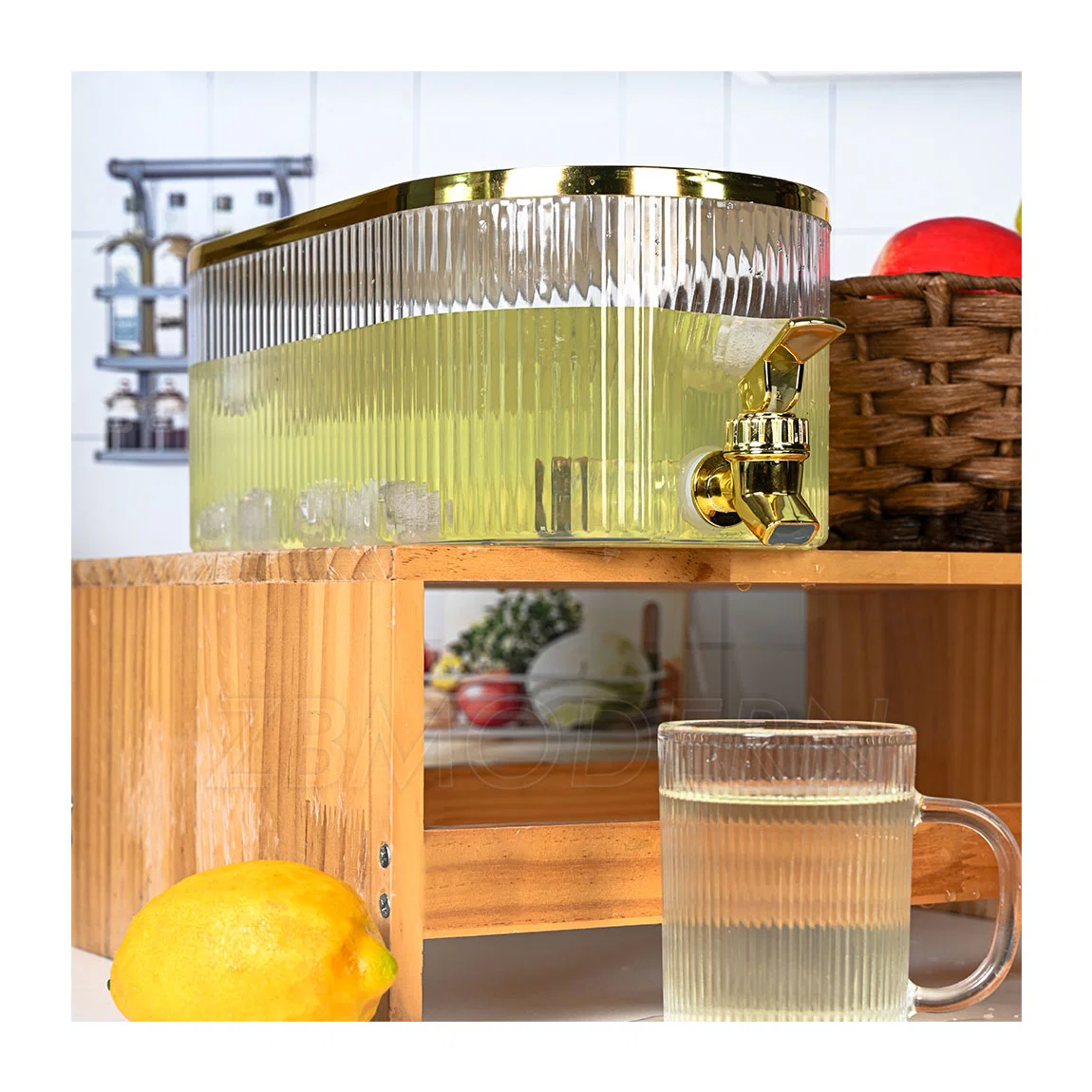 5.3L Refrigerator Cold Water Kettle Plastic Fruit Juice Bucket Beverage Dispenser Drink Juice Dispenser Battle with Tap