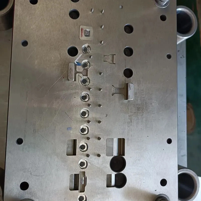 4-ISO/IATF Precision Mold, Precision Mould, Stamping Mold, Stamping Die, Metal Mold, Die Maker, Manufacture Mold, Forming Mold for Electronics Part Mold