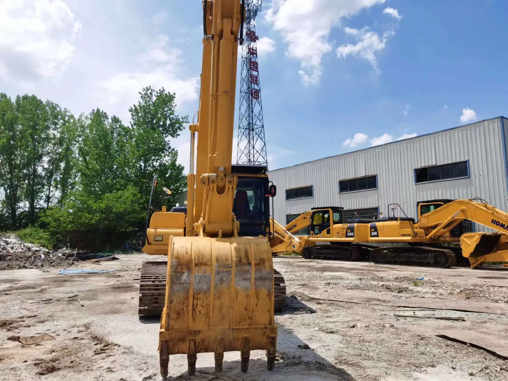 Excavadora de orugas de alta calidad Komatsu PC200-8 en venta, Komatsu de segunda mano