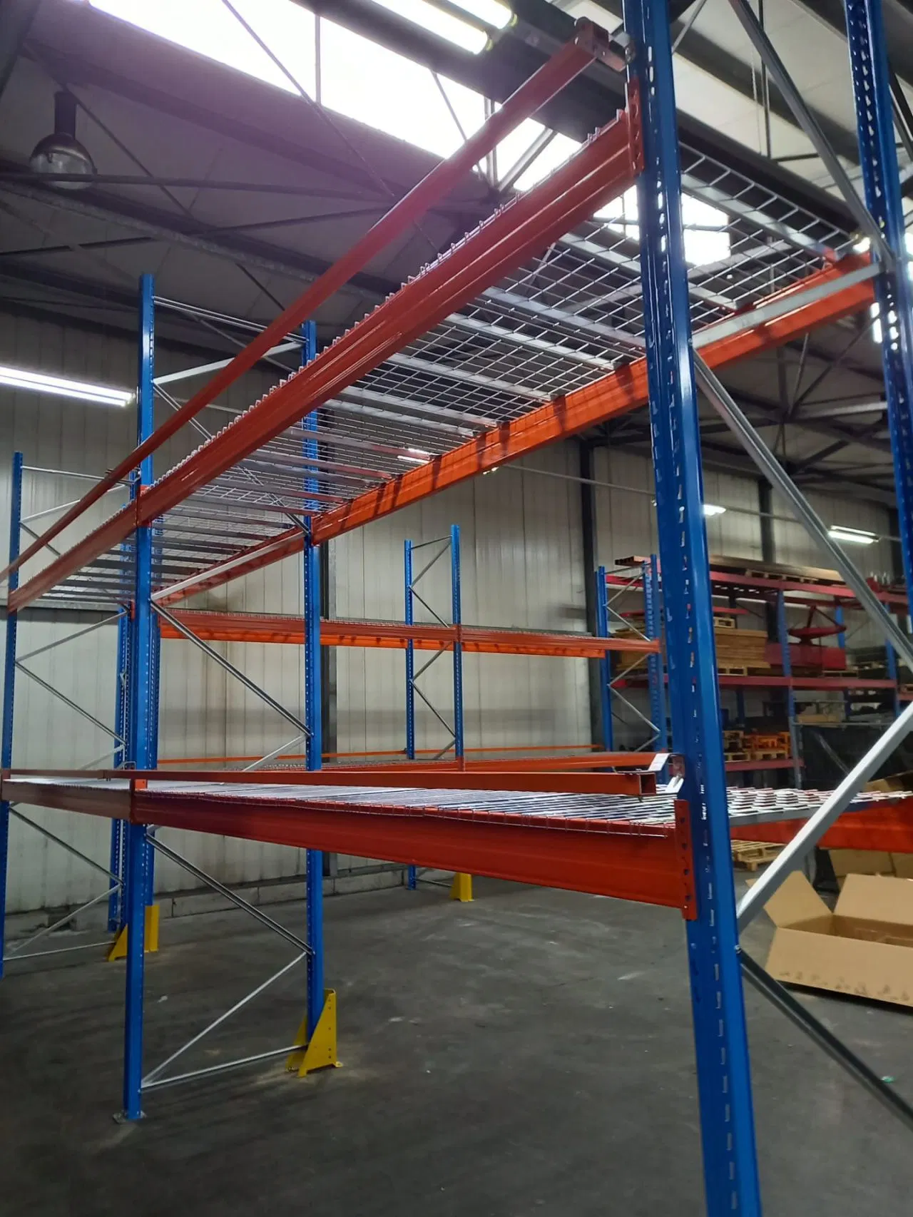 Welforack Manufacture Factory Heavy Duty Wire Mesh Decks Storage Racking Shelves