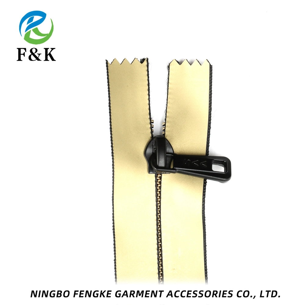 Garment Free Samples Customized High Satisfaction Advanced Fashion Nylon Zipper with Good Service