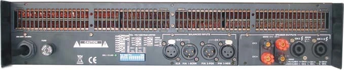 Amplificador de conmutador de 2 canales FP8000 de alto rendimiento para el equipo de sonido