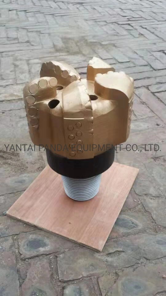 لقم ثقب PDC Bit PDC زيت وغاز المياه فوهة Tungsten Carbide الصناعية