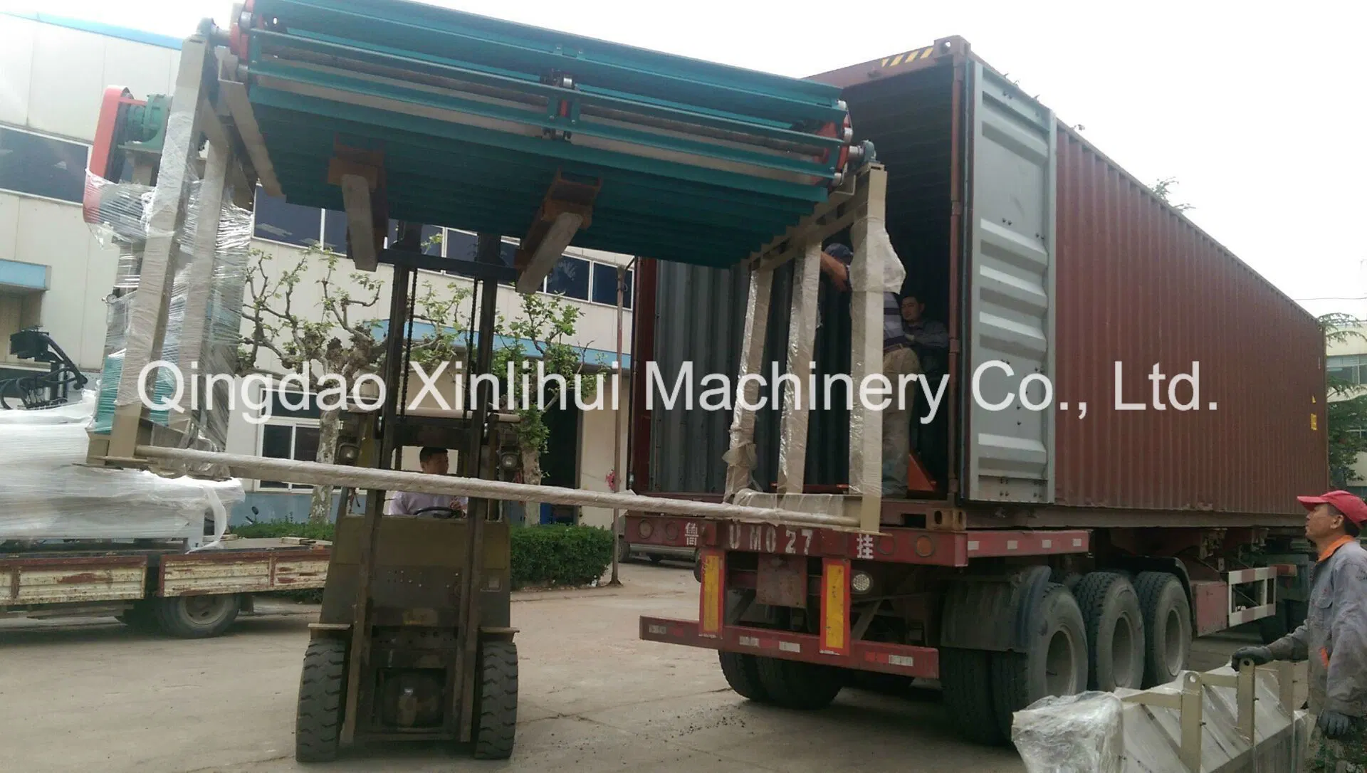 Plywood Production Machine/ Ideal Building Wooden Material Recycling Wood Working Machine/ Artificial Board and Wood Furniture Equipment