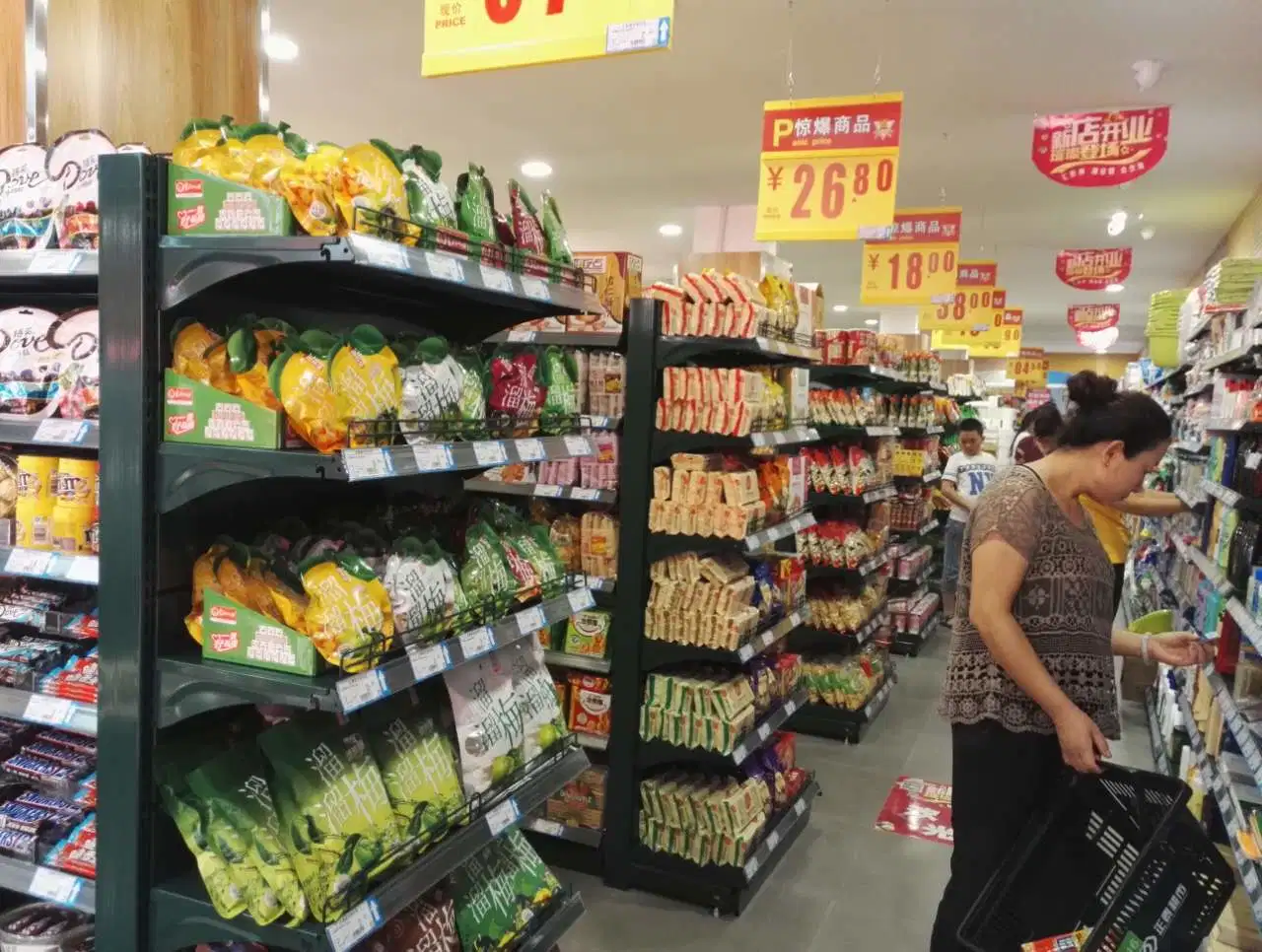 Étagères de supermarché de Chine racks de présentation noir métallisé pour porte-bouteilles Étagère de présentation pour supermarché