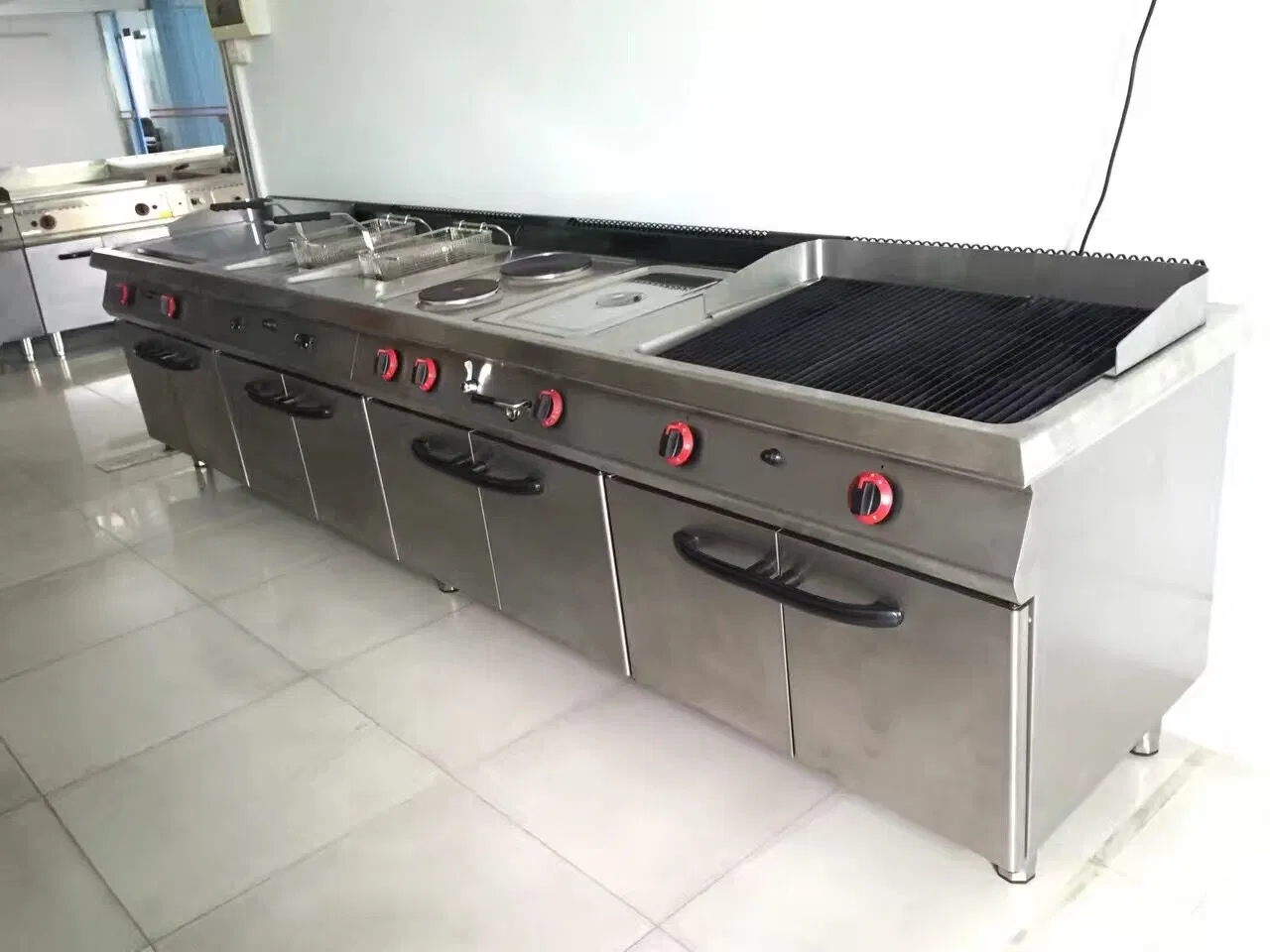 Cocina a gas con plancha semiranurada para barbacoa CRG-70