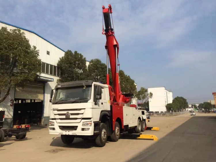 HOWO 8X4 40tonnes dépanneuse récupération véhicule de sauvetage de la route de camion avec grue de rotation