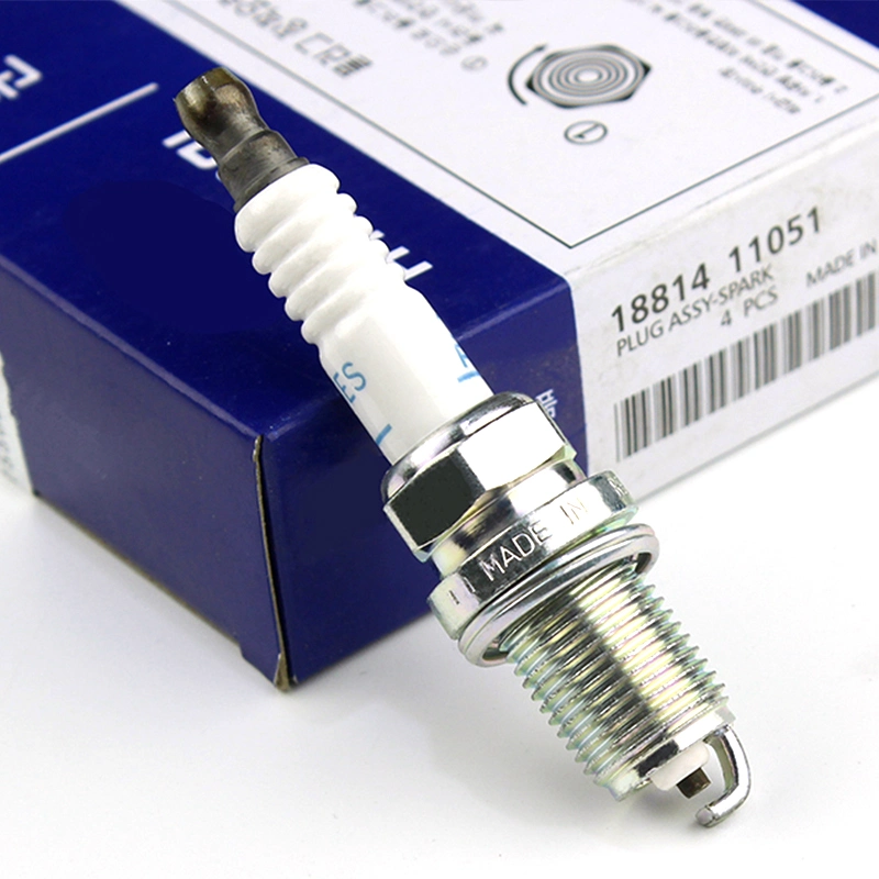 18814-11051 Bkr5es-11 Spark Plug Auto Parts for Korea KIA Car