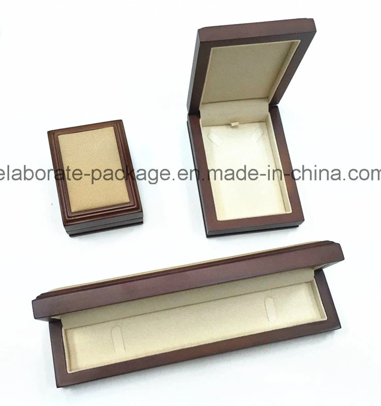 Soft Touch Leather Promotional Hardwood Good Reputation Handmade Jewelry Box