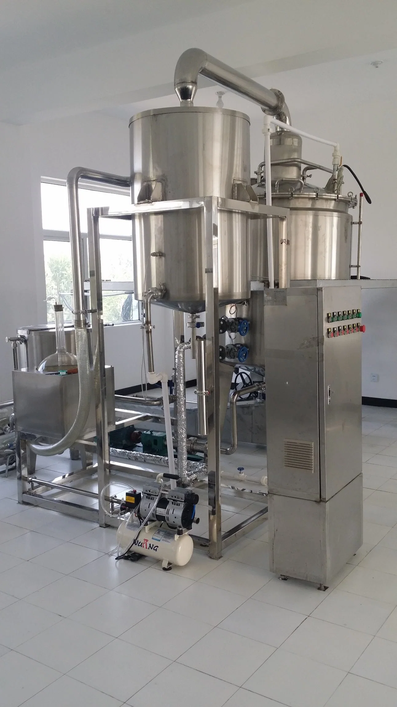 Aromatic Essential Oil Steam Distillation Plant