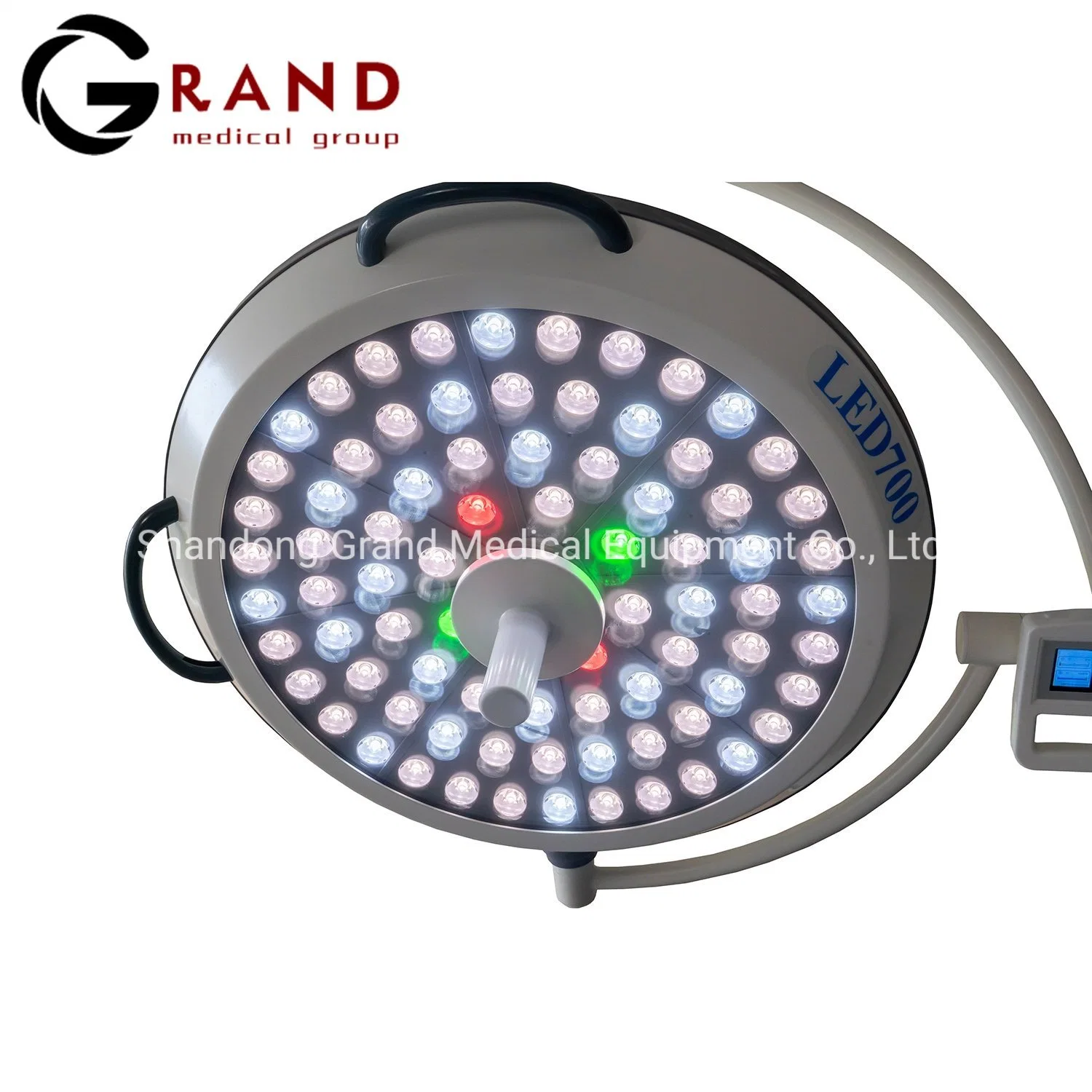 Lits jumeaux ou des feux d'armes Suppply médical Portable LED d'exploitation Shadolwess montés au plafond de la lampe témoin de fonctionnement de lumière de l'hôpital chirurgical de l'équipement produits médicaux