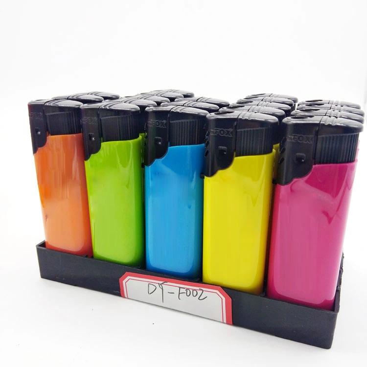 Stable Ignition Solid Color Windproof Lighter with Promotional Price