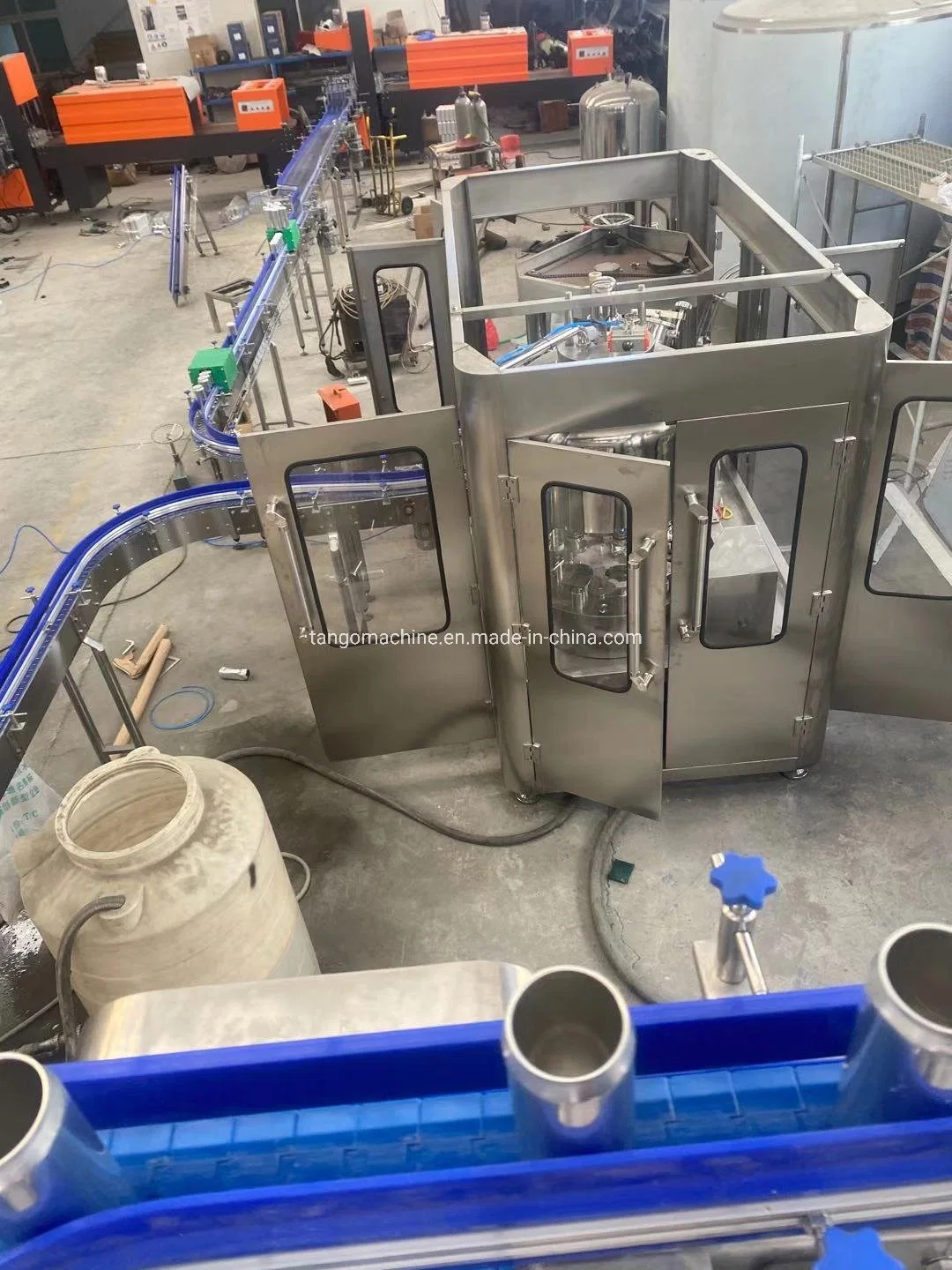 Automatische 4000-15000bph kohlensäurehaltige Softdrink Getränke Konservenkannen füllen Gläser Maschinen Zum Verschließen Von Füllstoffen