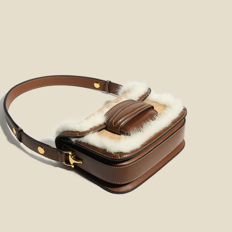 Emg6954 Furry Designer Leather Ladies Custom Shoulder Saddle Crossbody Bags Women Mink Fuzzy Faux Fur Bag