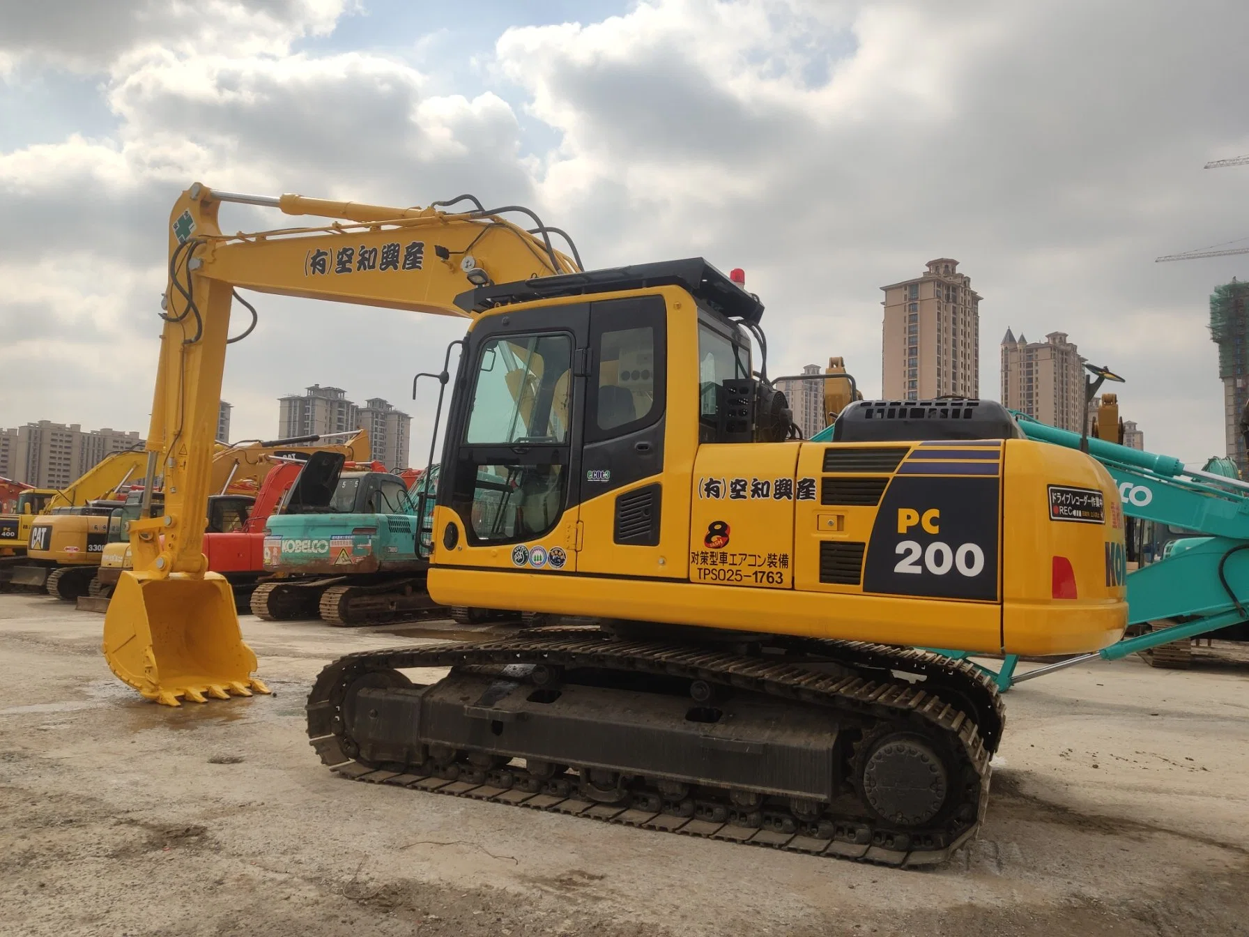 Excavadora Komatsu PC200-8 usada, segunda mano, maquinaria de construcción de 20 toneladas, equipo original de Komatsu